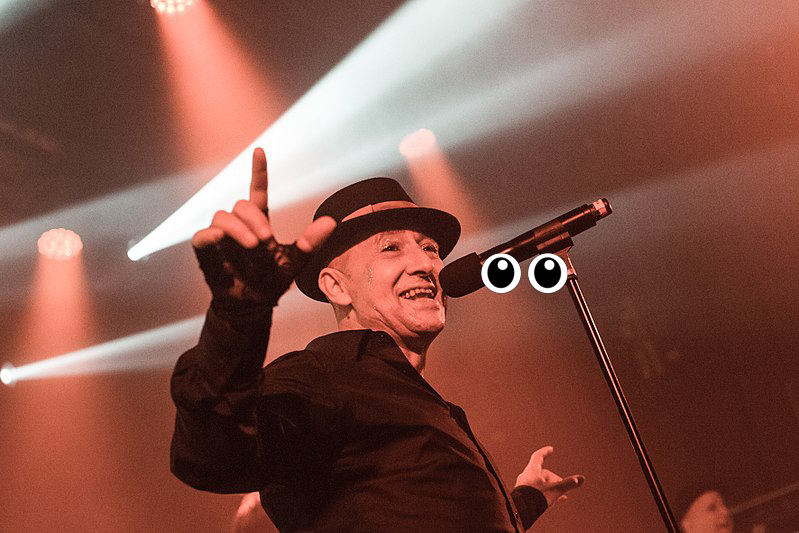 Microphone