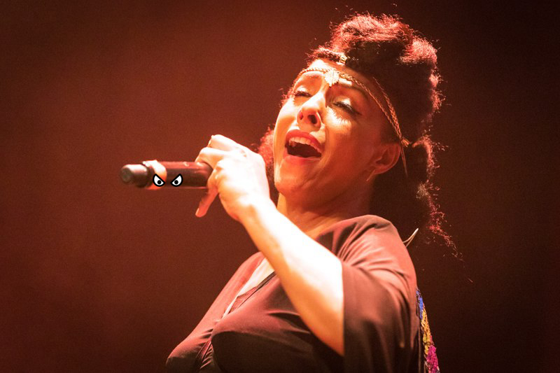Microphone