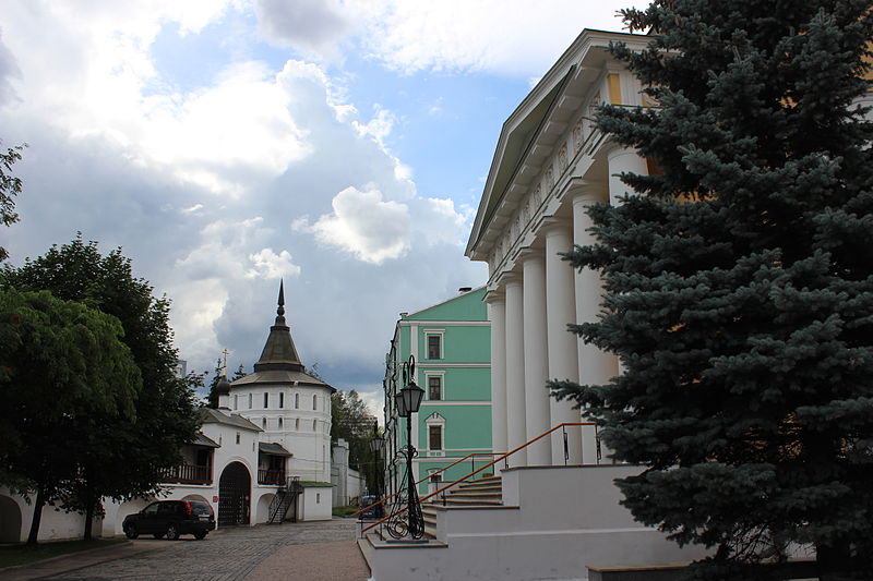 tag ur self I'm the Danilov Monastery