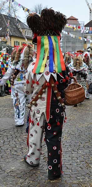 tag ur self I'm the costume