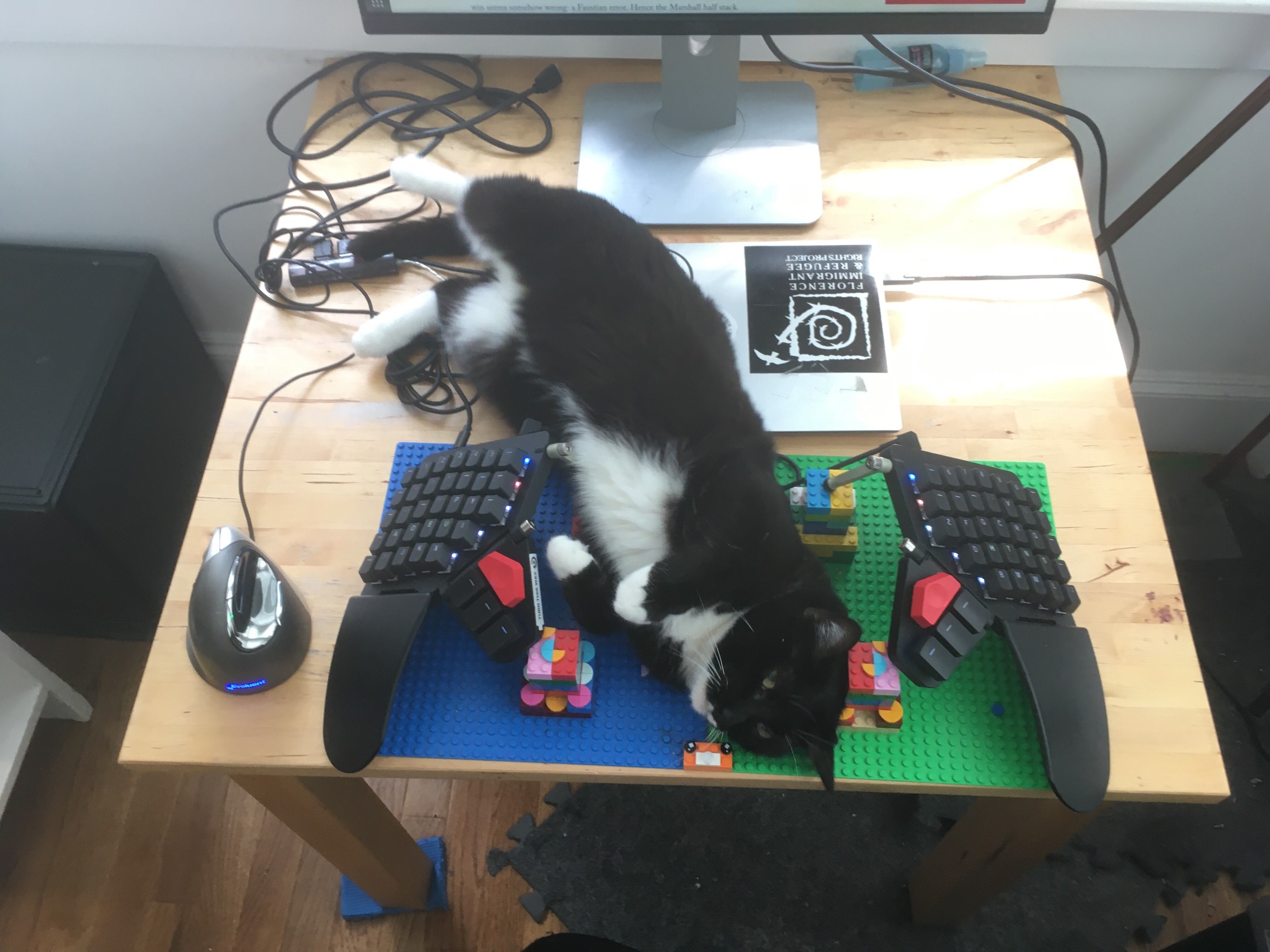 Split keyboard exploitation