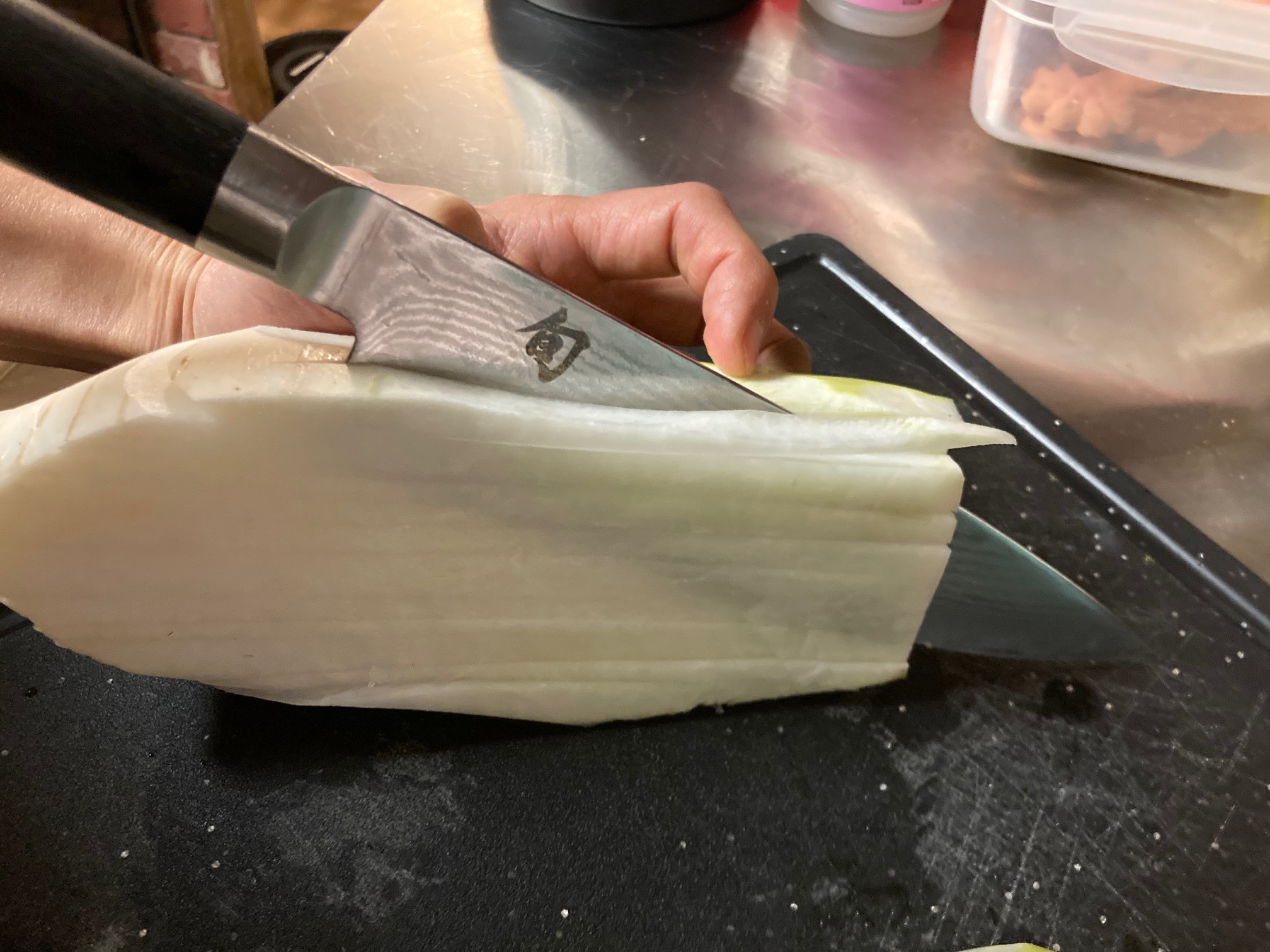 I sliced this one way, and it held together while I sliced it in the perpendicular direction. Respec