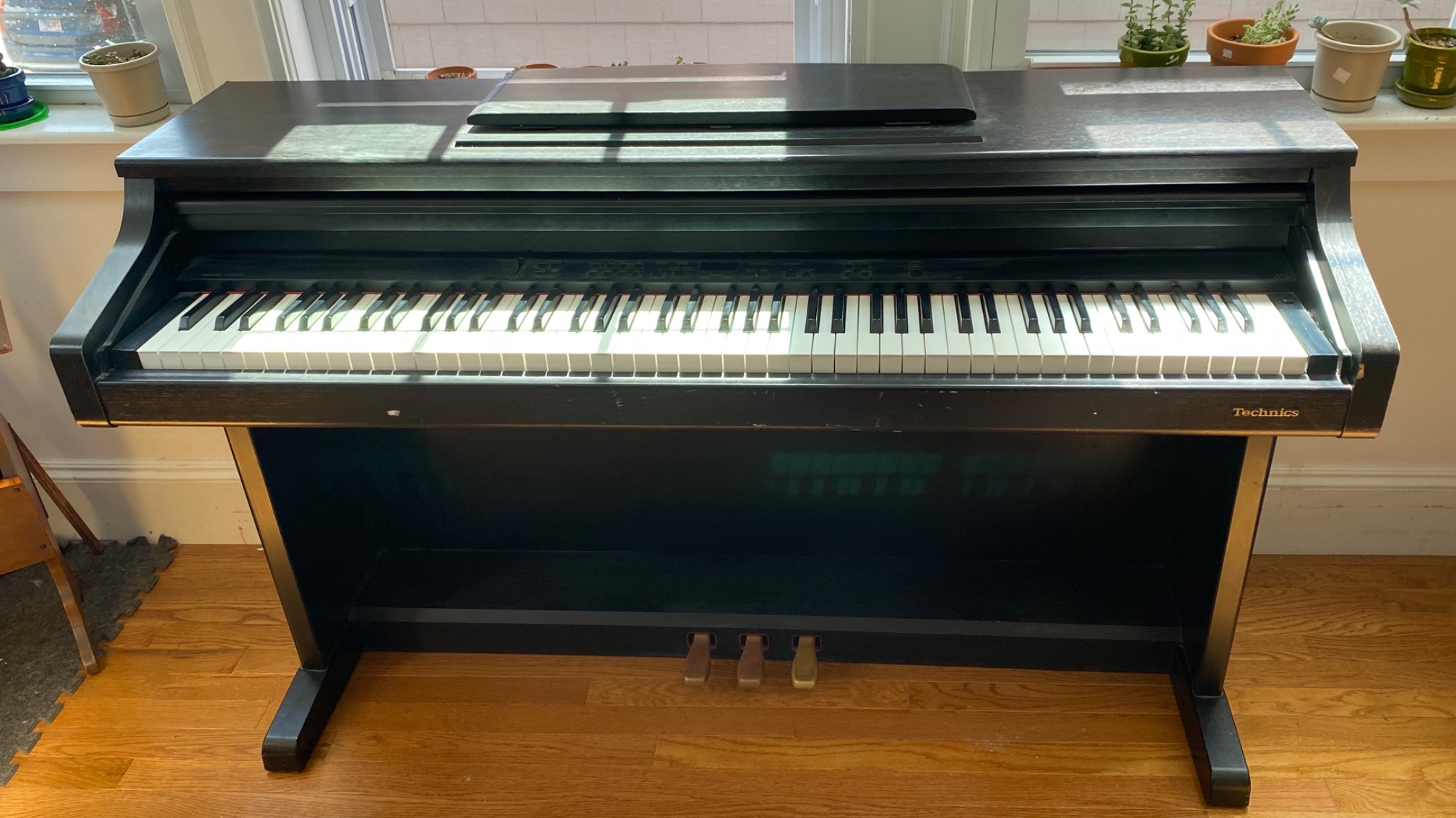 Here’s the piano assembled, but without an AC adapter, so I don’t yet know if it works.
