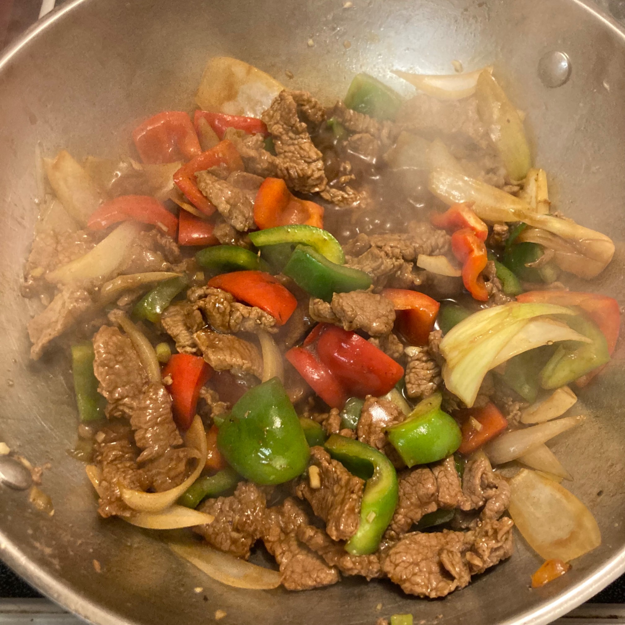 No flavor difference, but having two colors of peppers is just better.
