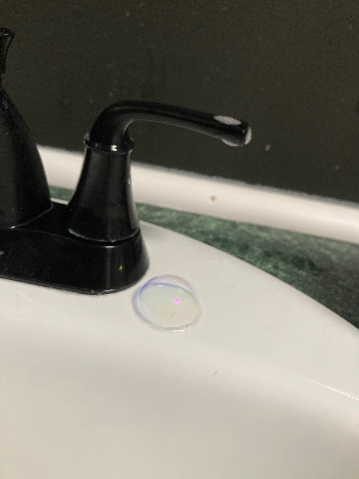 Half bubble on sink