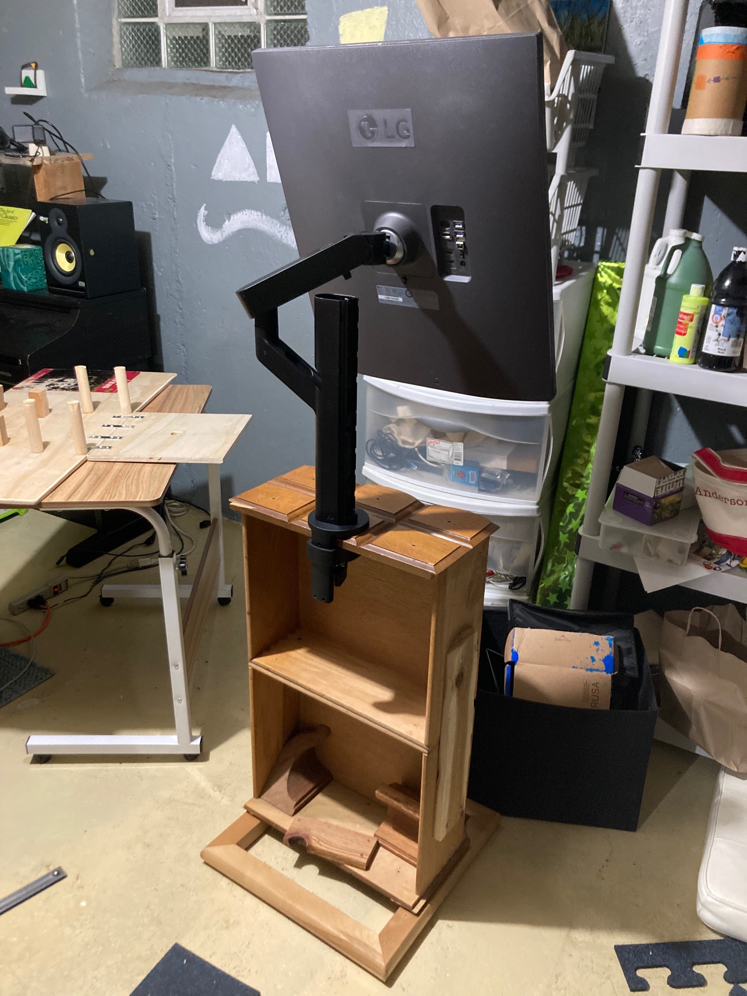 Monitor on stand from the back