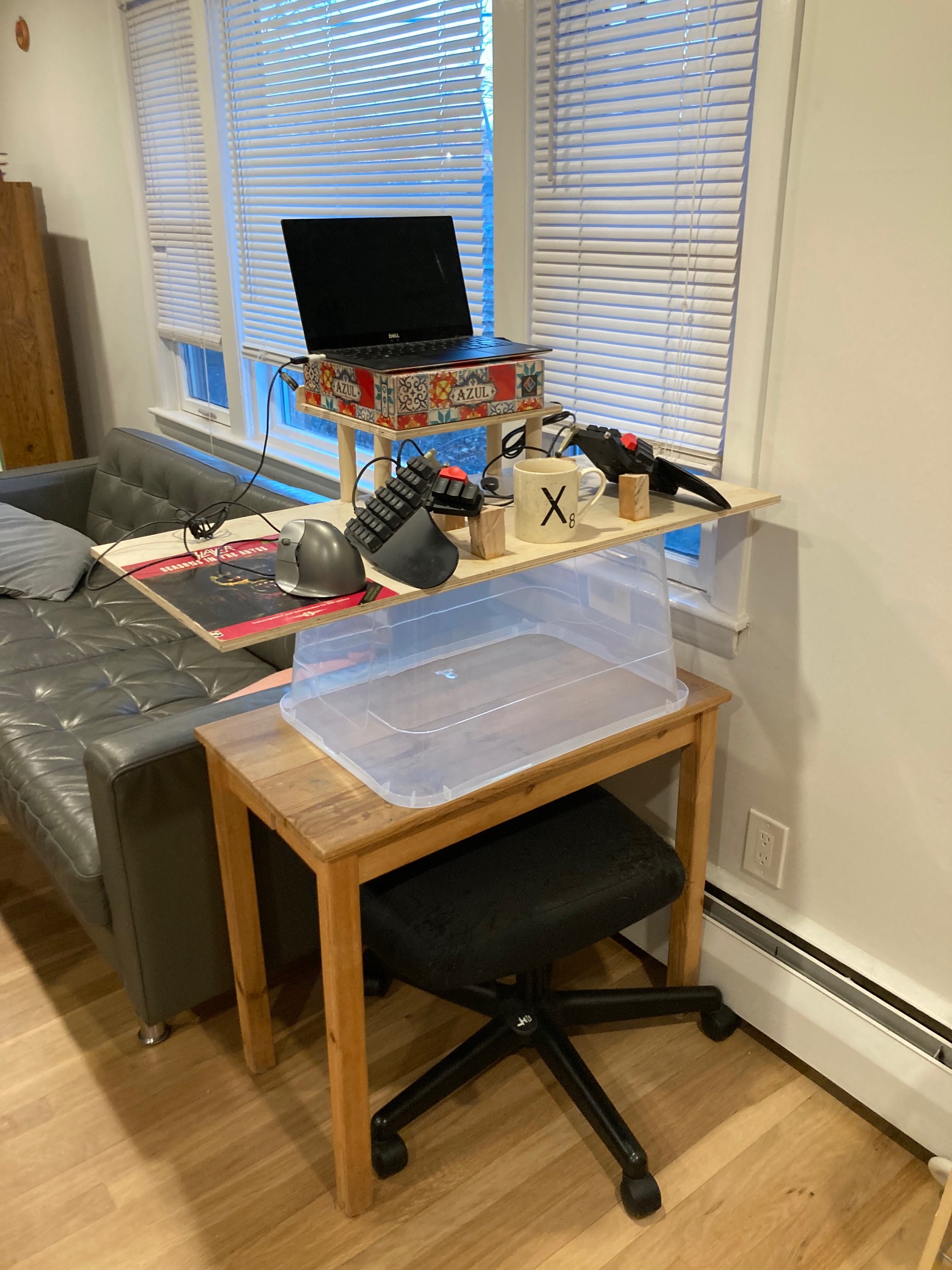 Doing some desk standing like it’s 2012.