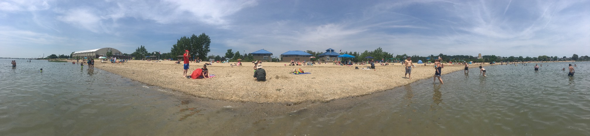 Constitution Beach (I guess unsurprisingly) is 1000% busier than the last time we came here.