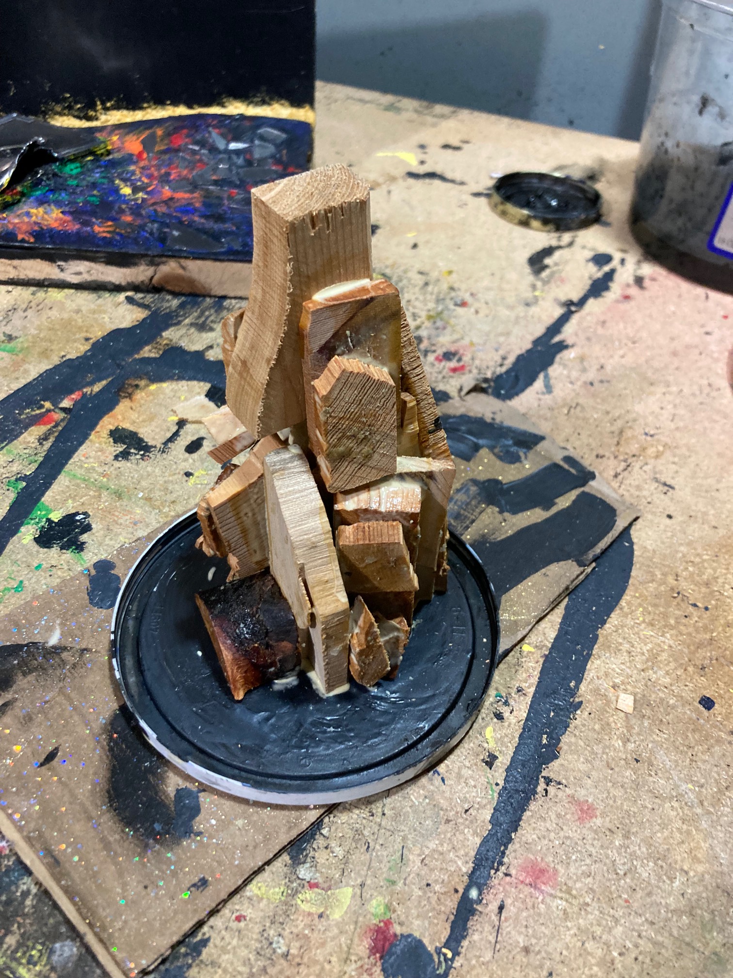 Good news! I’ve glued more crud onto this.