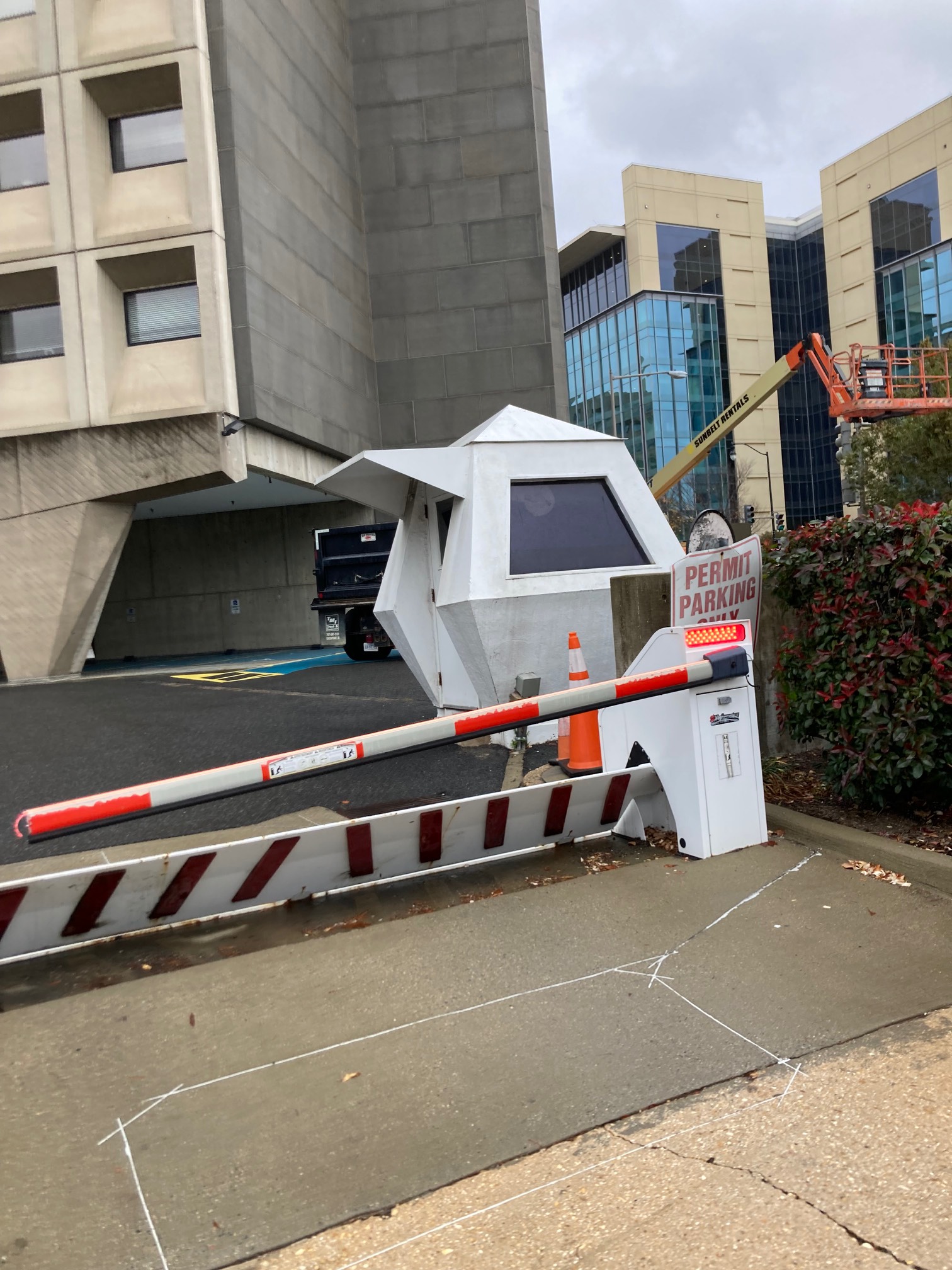 The greatest parking attendant booth