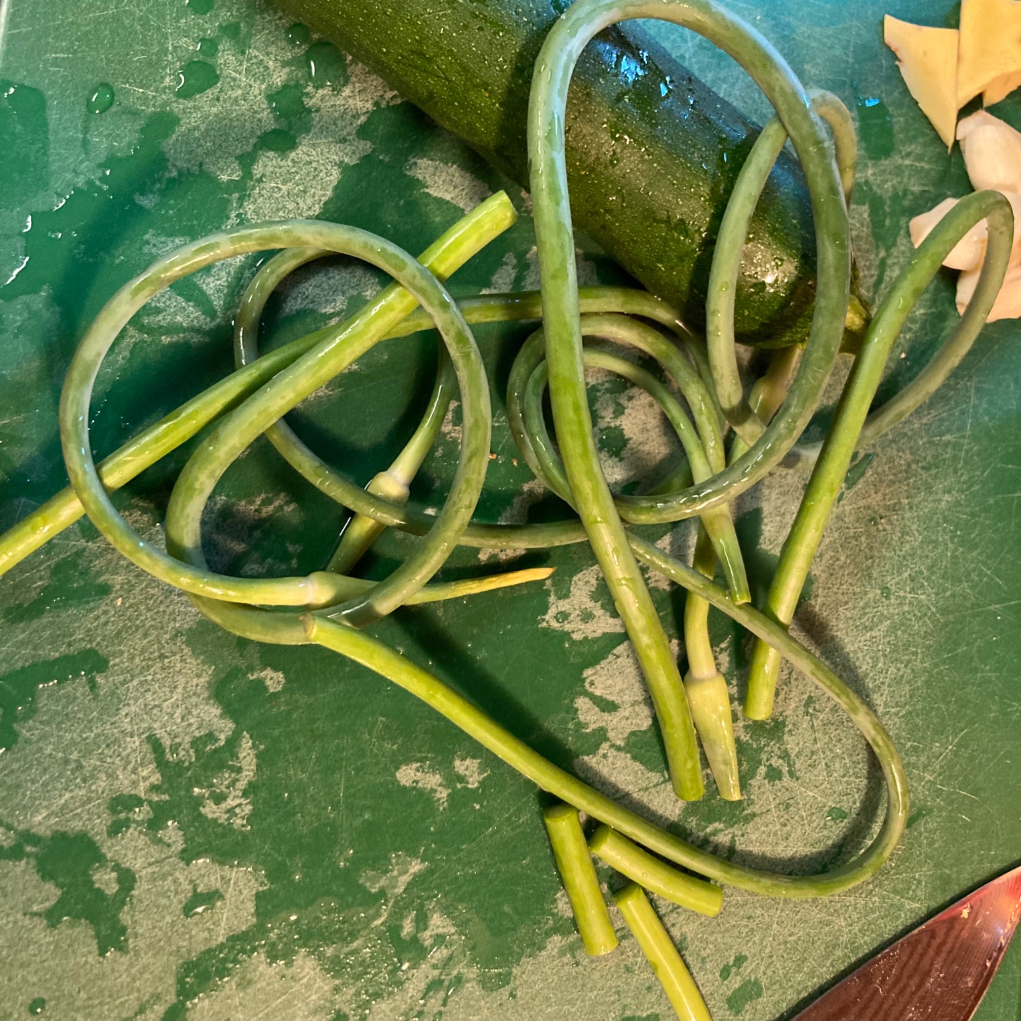 Garlic scapes are things that have to be cut to be comprehended.