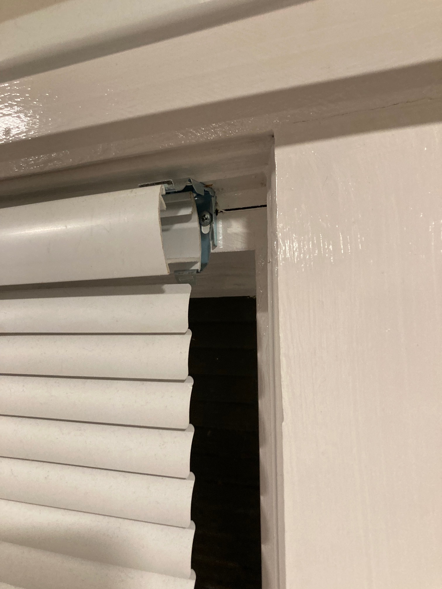 Ordering blinds to replace these. Annoyed that the previous owner pre-cracked the jamb, which means 