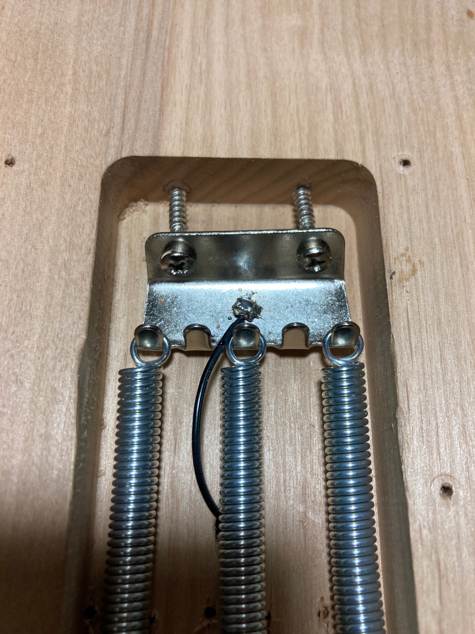 Ground wire reattached! Holy shit, solder smells terrible. Maybe it always has, but I forgot?