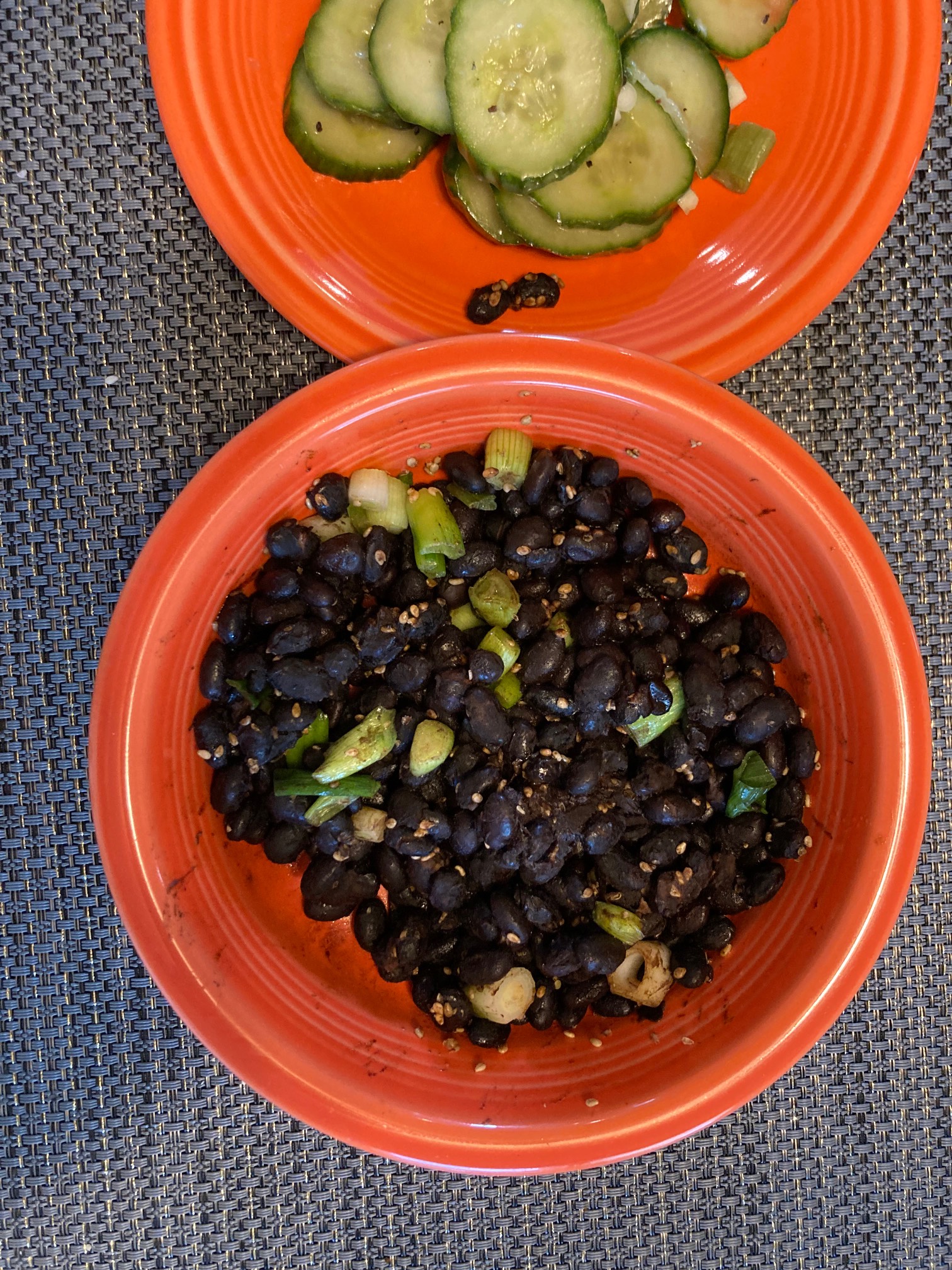 Beans easily Koreanified by putting stuff on them.