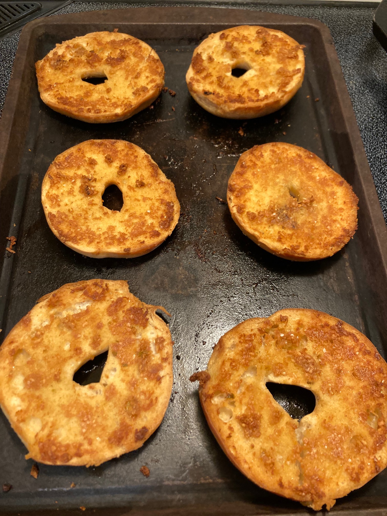 Bagels with garlic on a tray