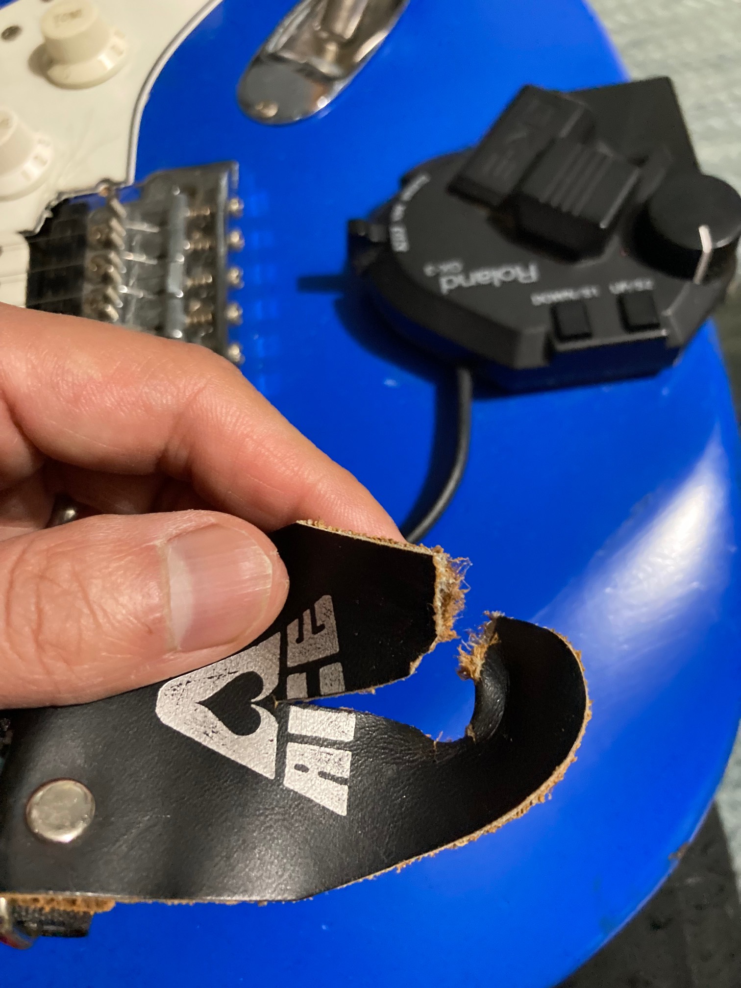 Dang. Now I gotta type “wirecutter guitar strap”.