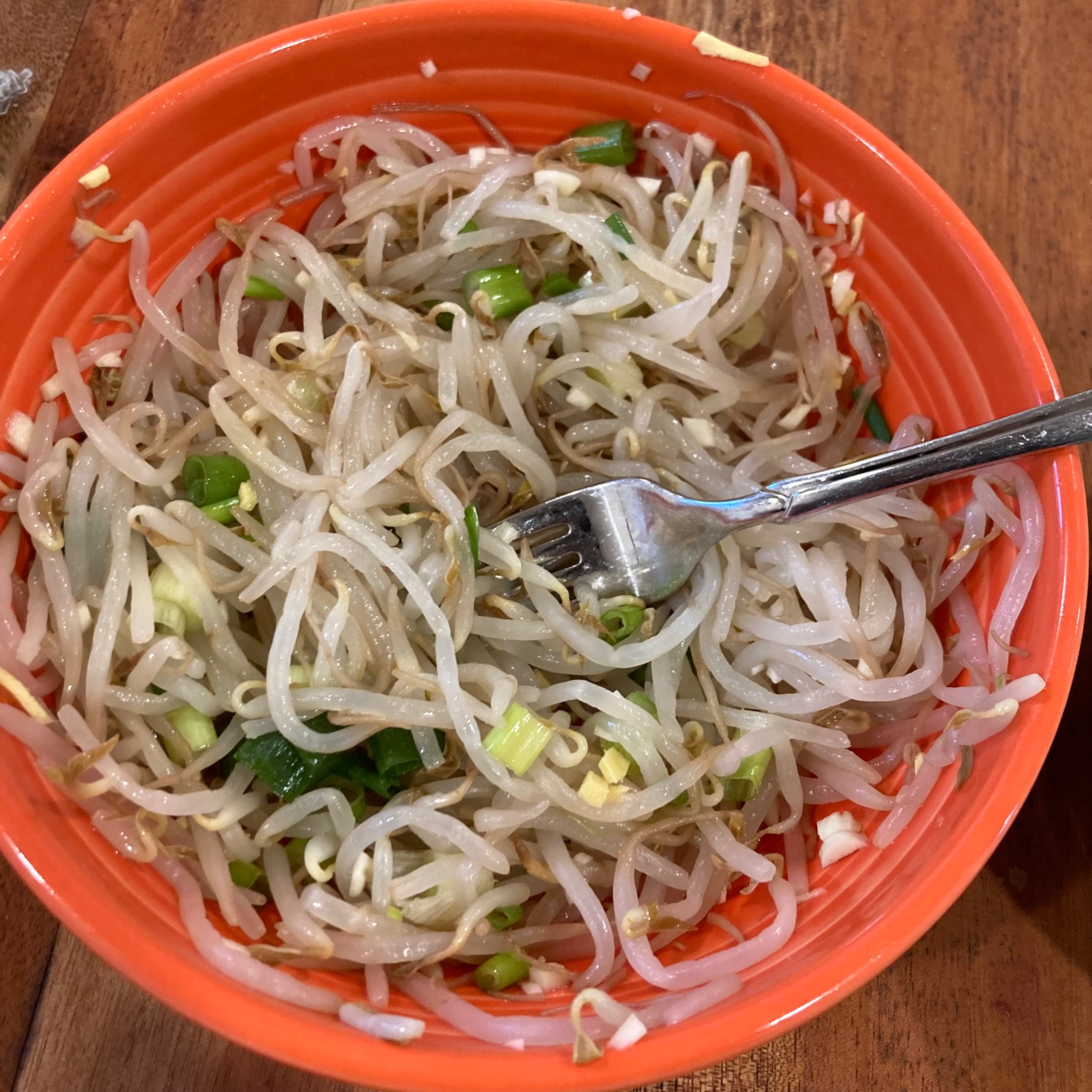 Bean sprouts: packing peanuts for flavor bits.