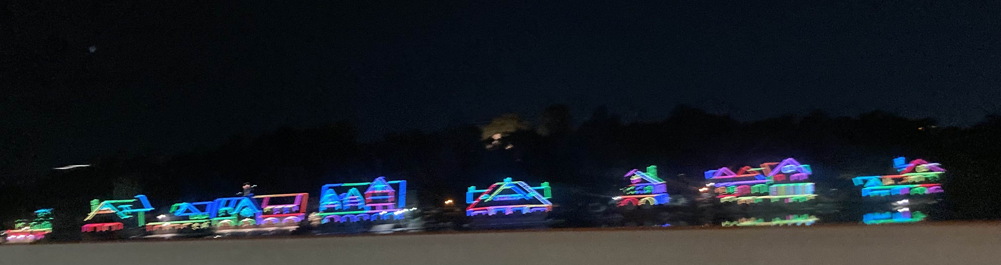 Lights on house edges