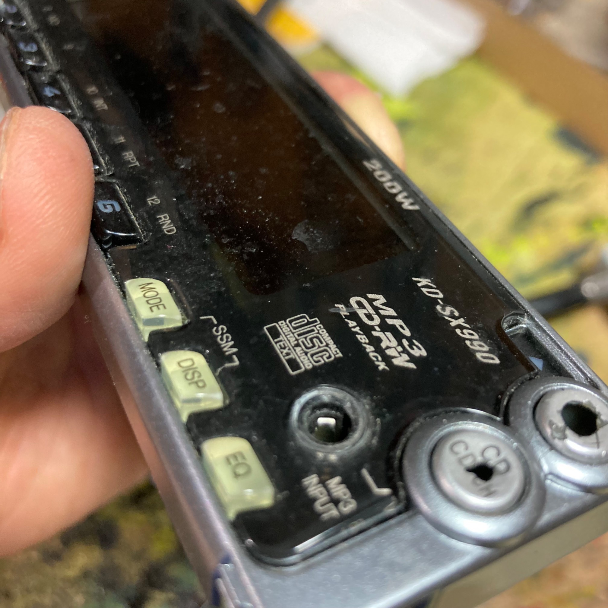 Stereo faceplate with broken buttons